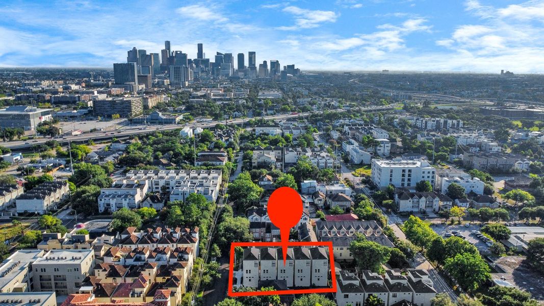 Image 42 of a home in .