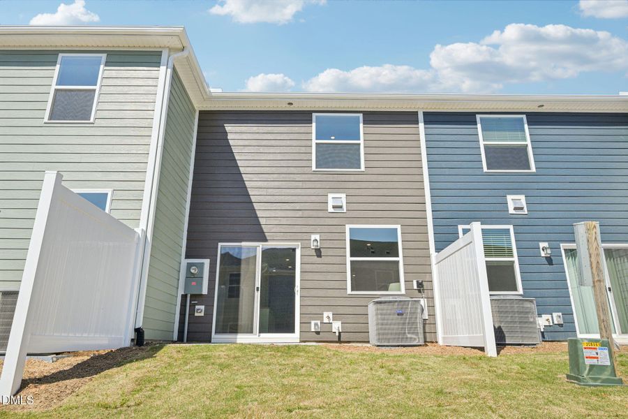 35-web-or-mls-2210 Rabbitbrush St.-S0204