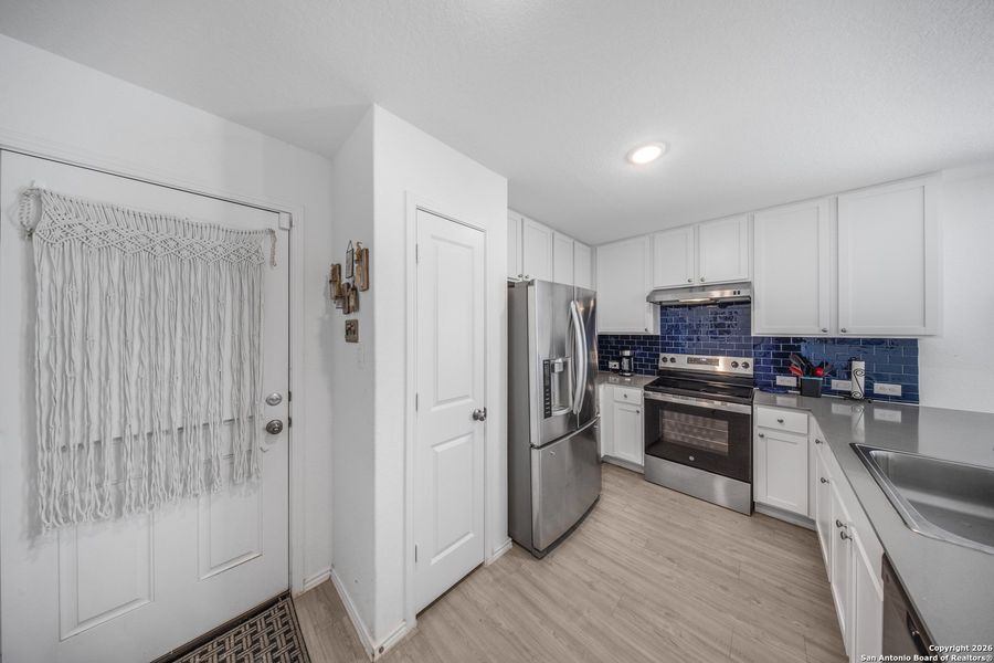 Furnished interior view inside a new home in , San Antonio (Image 12). Furnished interior view inside a new home in , San Antonio (Image 12).