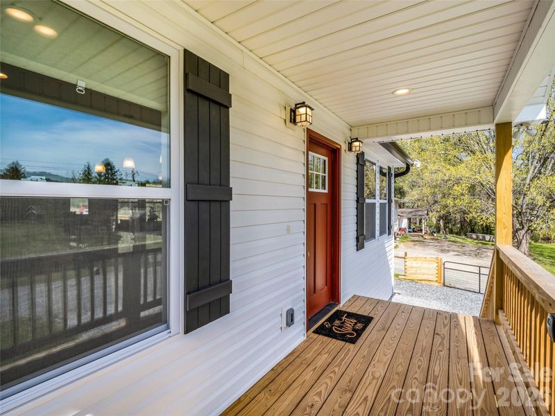 Exterior details and patio area of a home in , Hendersonville (Image 28). Exterior details and patio area of a home in , Hendersonville (Image 28).