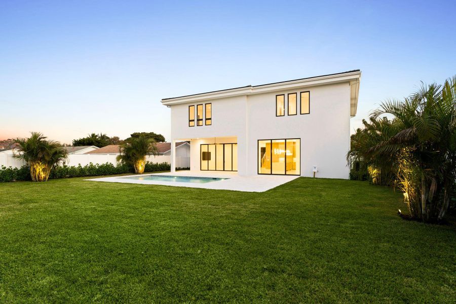 261 nw 8th st Boca Raton 21