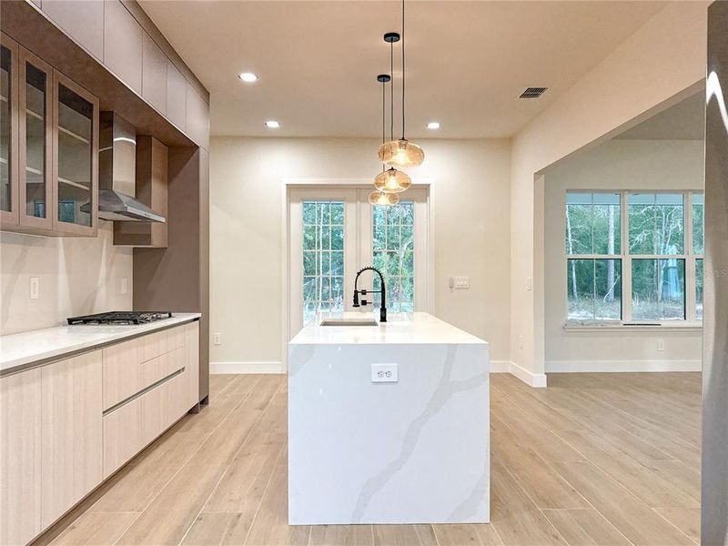 Furnished interior view inside a new home in , Dunnellon (Image 18).