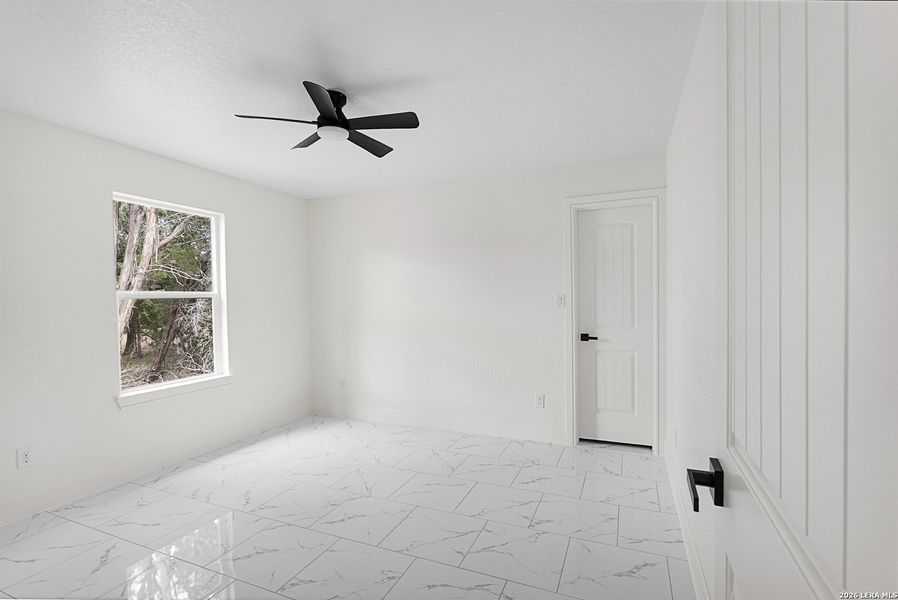 Spacious, unfurnished interior of a new home in , Spring Branch (Image 16).