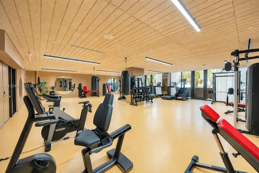 Community amenities in , Miami (Image 26).