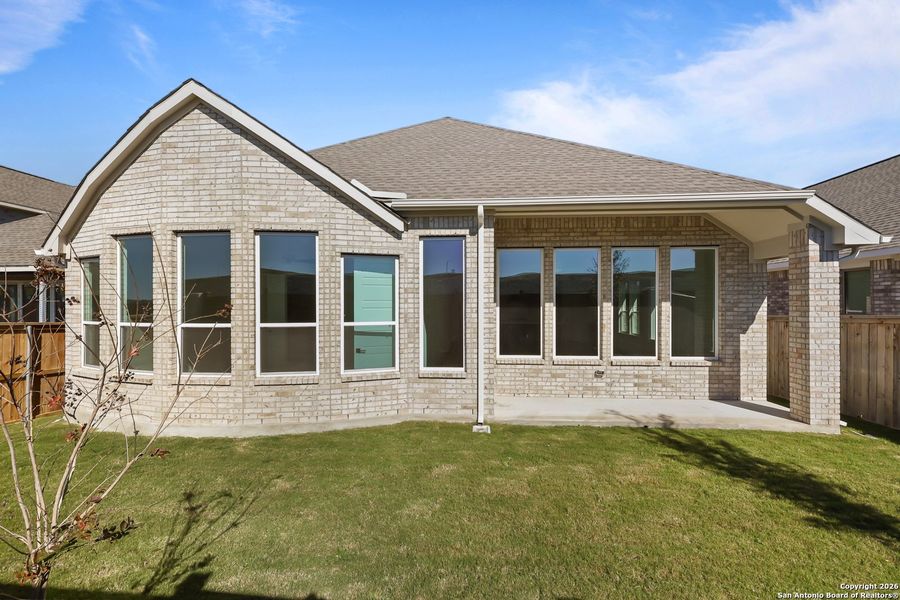 Exterior details and patio area of a home in Mayfair 50', New Braunfels (Image 3).
