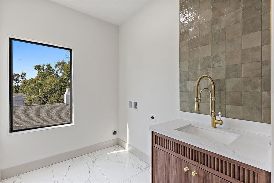 Furnished interior view inside a new home in , Tampa (Image 6). Furnished interior view inside a new home in , Tampa (Image 6).