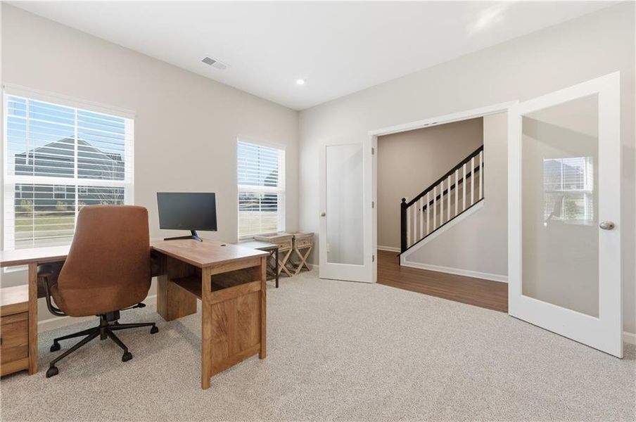 Furnished interior view inside a new home in Twin Lakes, Hoschton (Image 10).