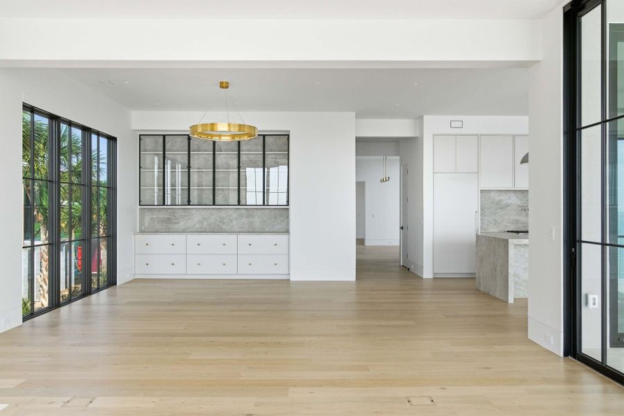 Spacious, unfurnished interior of a new home in , Sullivan's Island (Image 61).
