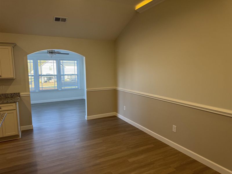 Spacious, unfurnished interior of a new home in Ballentine Ridge, Lyman (Image 8). Spacious, unfurnished interior of a new home in Ballentine Ridge, Lyman (Image 8).