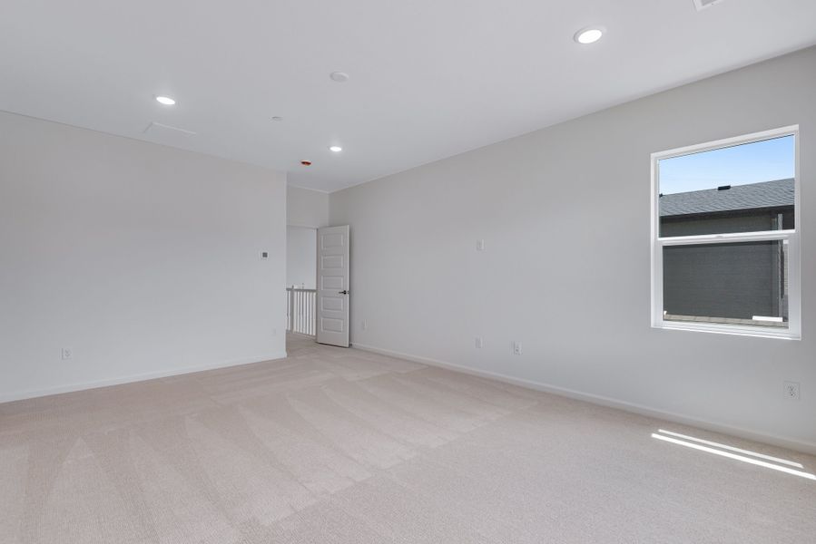 Spacious, unfurnished interior of a new home in Reunion, Commerce City (Image 33). Spacious, unfurnished interior of a new home in Reunion, Commerce City (Image 33).