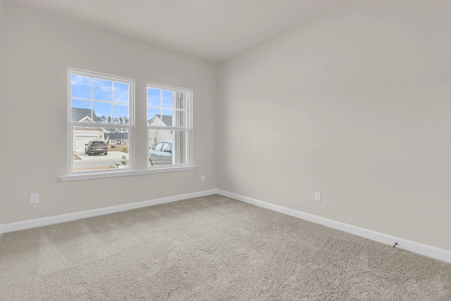 Spacious, unfurnished interior of a new home in Hammock Walk at Nexton, Summerville (Image 15).