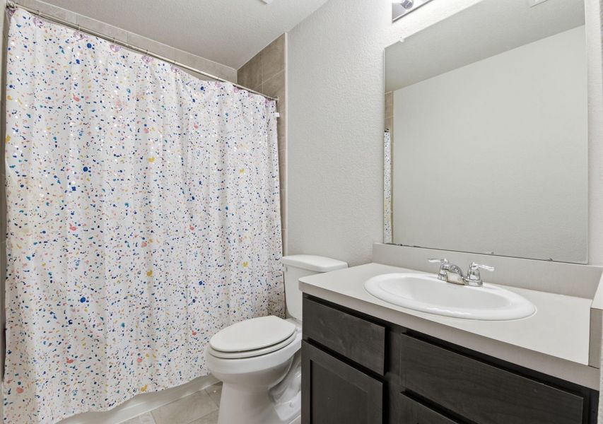 Furnished interior view inside a new home in Legends Bay, Baytown (Image 38). Furnished interior view inside a new home in Legends Bay, Baytown (Image 38).