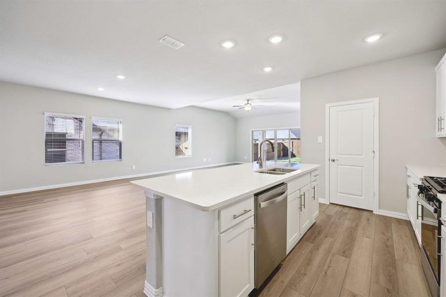 Photo is not of the actual home, but is an inspirational photo of builder’s model home and may depict options, furnishings, and/or decorator features that are not included.