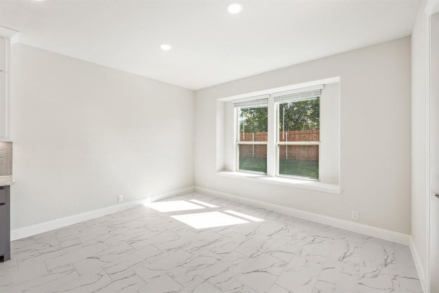 Spacious, unfurnished interior of a new home in Ridgepoint, Midlothian (Image 33). Spacious, unfurnished interior of a new home in Ridgepoint, Midlothian (Image 33).