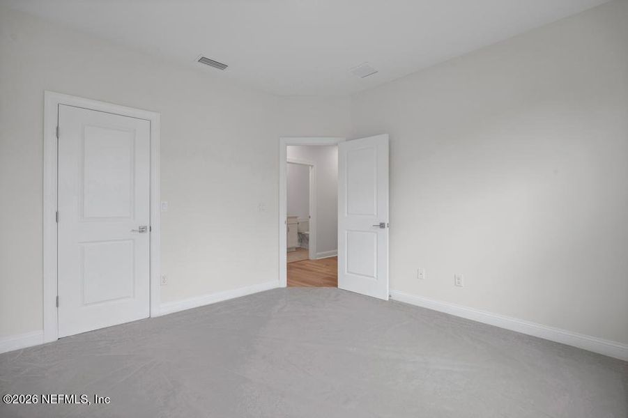 Spacious, unfurnished interior of a new home in , St. Augustine (Image 23).