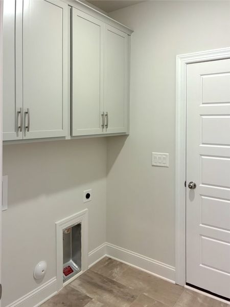 Spacious, unfurnished interior of a new home in Weybridge, Burlington (Image 18). Spacious, unfurnished interior of a new home in Weybridge, Burlington (Image 18).