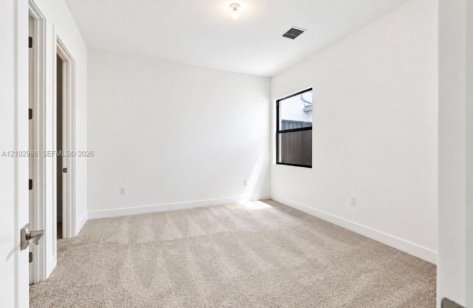 Spacious, unfurnished interior of a new home in , Boca Raton (Image 21).