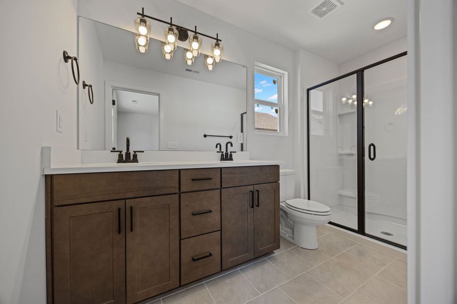 Representative furnished interior of a home built from the Gayle Townhome by Parkside Builders in The Parks of Mill Town, Chattanooga (Image 19).
