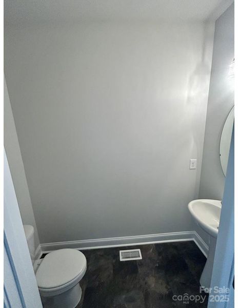 Image 32 of a home in Crystal Village.