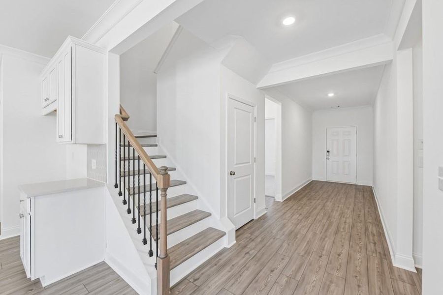 Spacious, unfurnished interior of a new home in Auburn Glen, Dacula (Image 21).