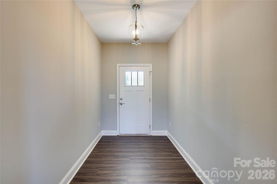 Spacious, unfurnished interior of a new home in , Bostic (Image 25).