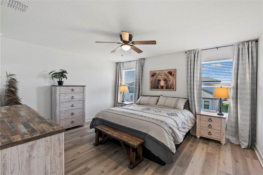 Furnished interior view inside a new home in , Apollo Beach (Image 14).