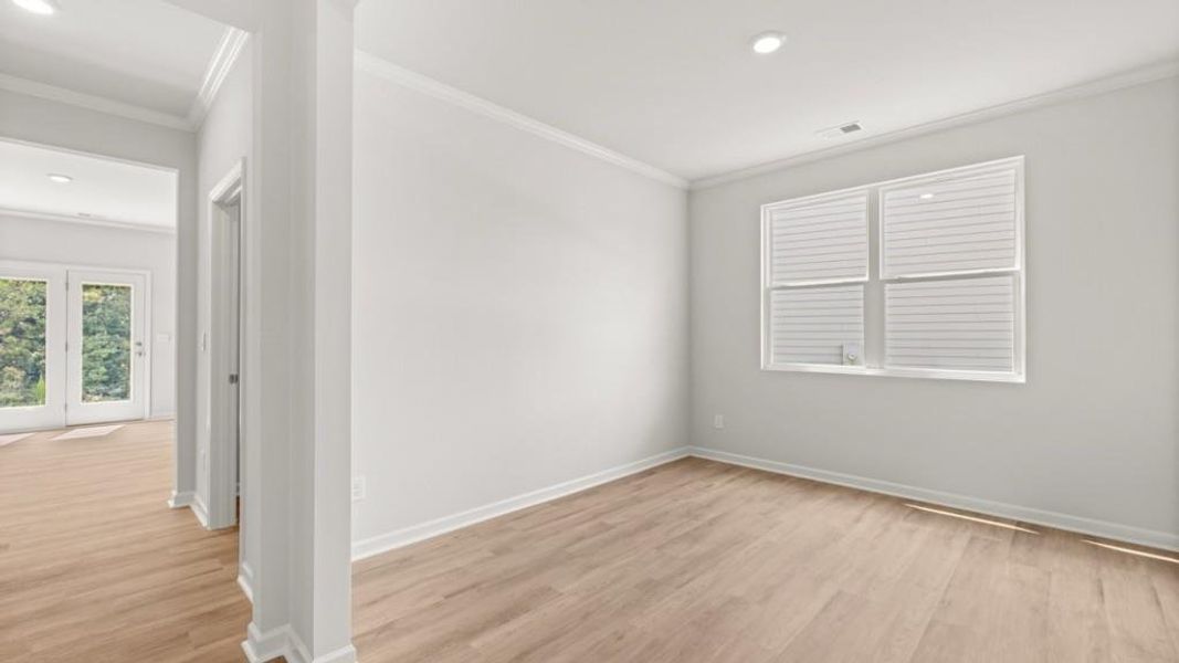 Spacious, unfurnished interior of a new home in Northwoods at Mirror Lake, Villa Rica (Image 18).