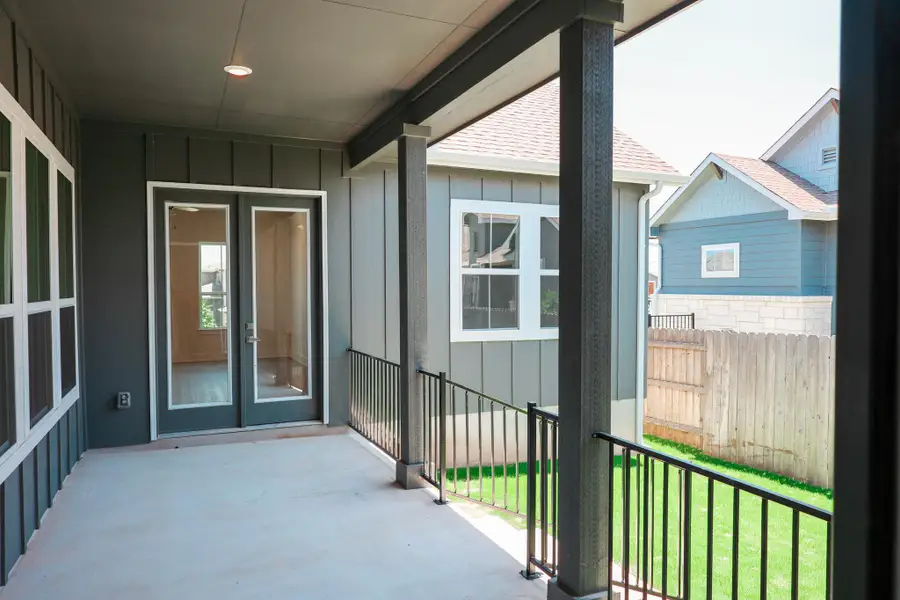 Image 13 of a home in Easton Park.