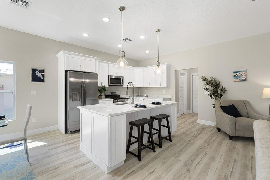 8636-100th-Ave-HigMedia-018-1280