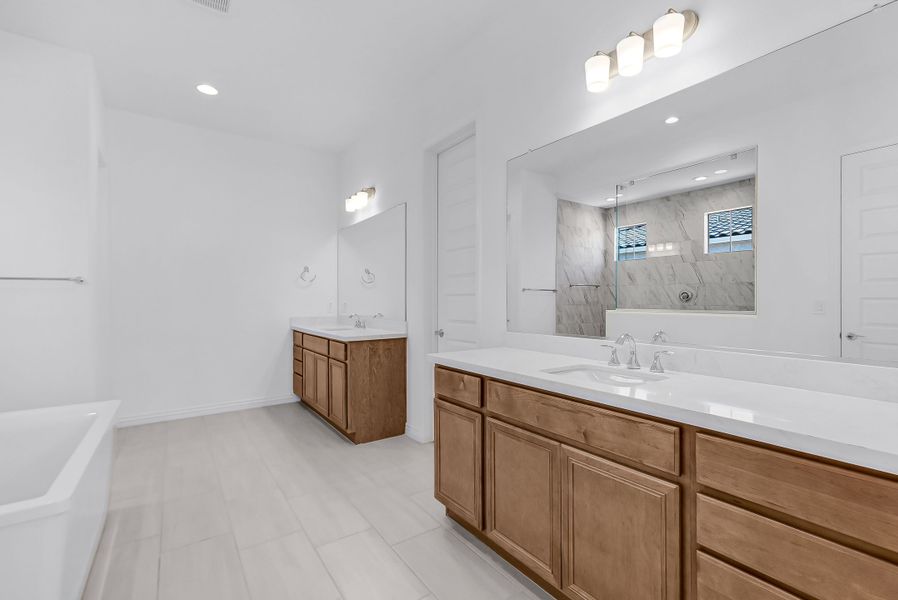 Furnished interior view inside a new home in Aloravita South, Peoria (Image 12).
