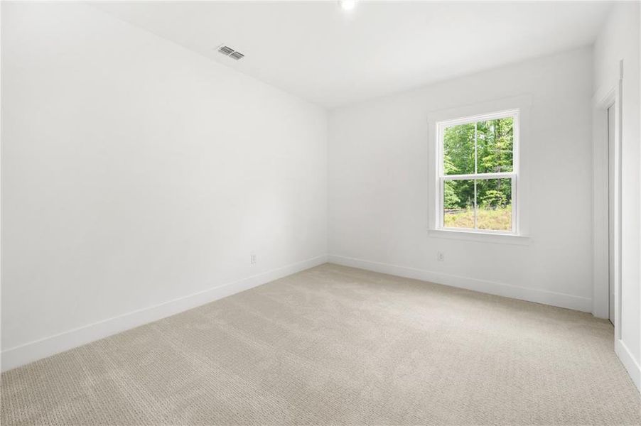Spacious, unfurnished interior of a new home in Sterling Pointe, Cumming (Image 55). Spacious, unfurnished interior of a new home in Sterling Pointe, Cumming (Image 55).