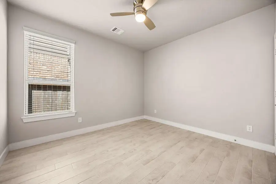Spacious, unfurnished interior of a new home in Morton Creek Ranch, Katy (Image 13). Spacious, unfurnished interior of a new home in Morton Creek Ranch, Katy (Image 13).