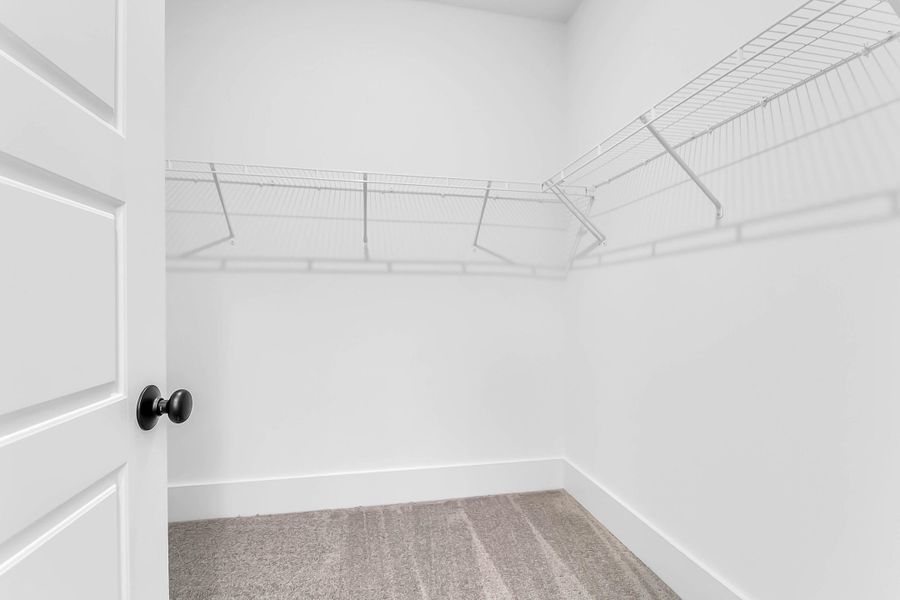 Image 36 of a home in .