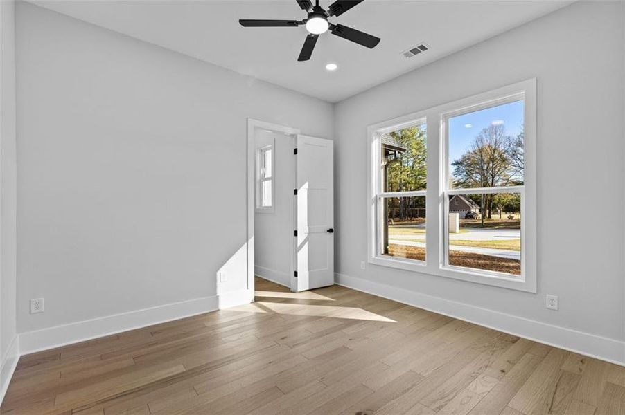 Spacious, unfurnished interior of a new home in , Monroe (Image 42).