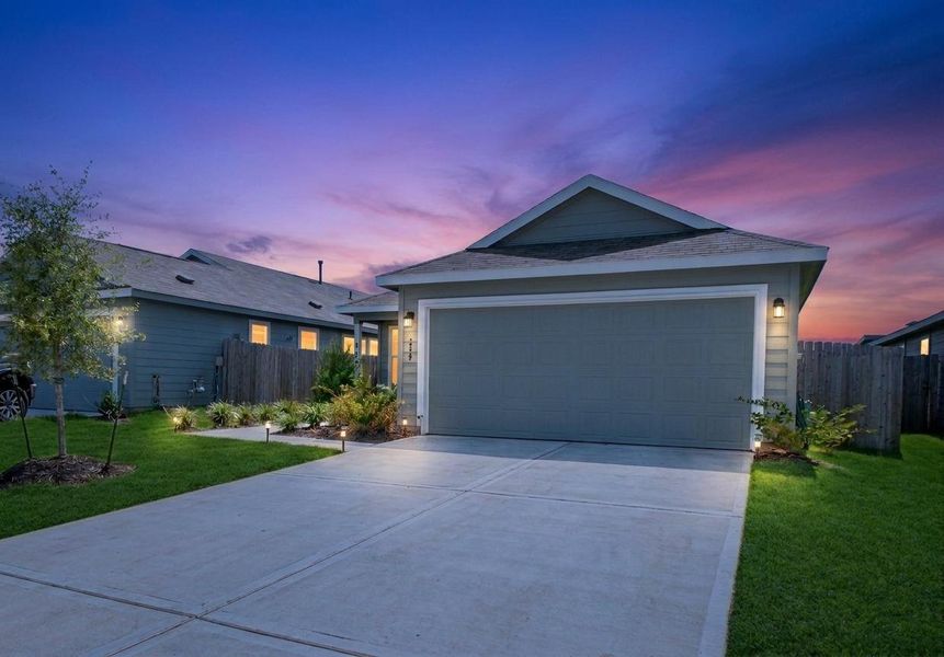 Front exterior of a new home in Wharton Lakes, Wharton, TX, highlighting curb appeal (Image 2).