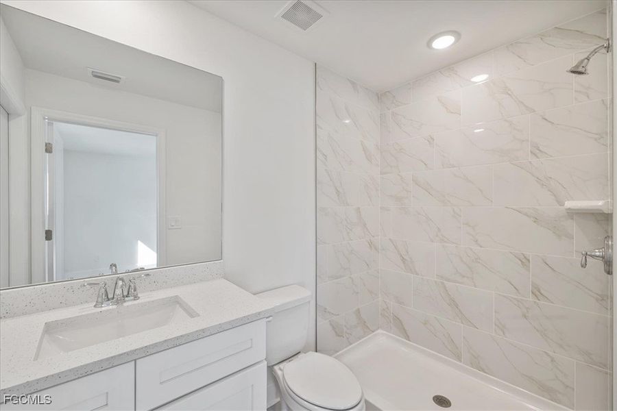 Furnished interior view inside a new home in Cape Coral, Cape Coral (Image 10). Furnished interior view inside a new home in Cape Coral, Cape Coral (Image 10).