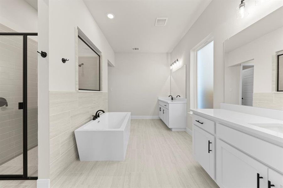 15. 637 Bunchberry - Bath