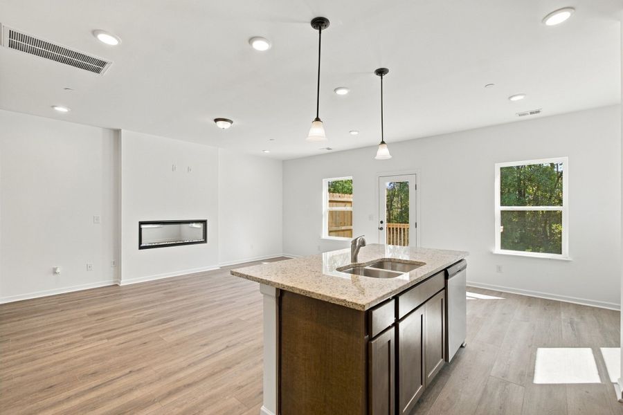 Furnished interior view inside a new home in Laurelwood Park, Gallatin (Image 6).
