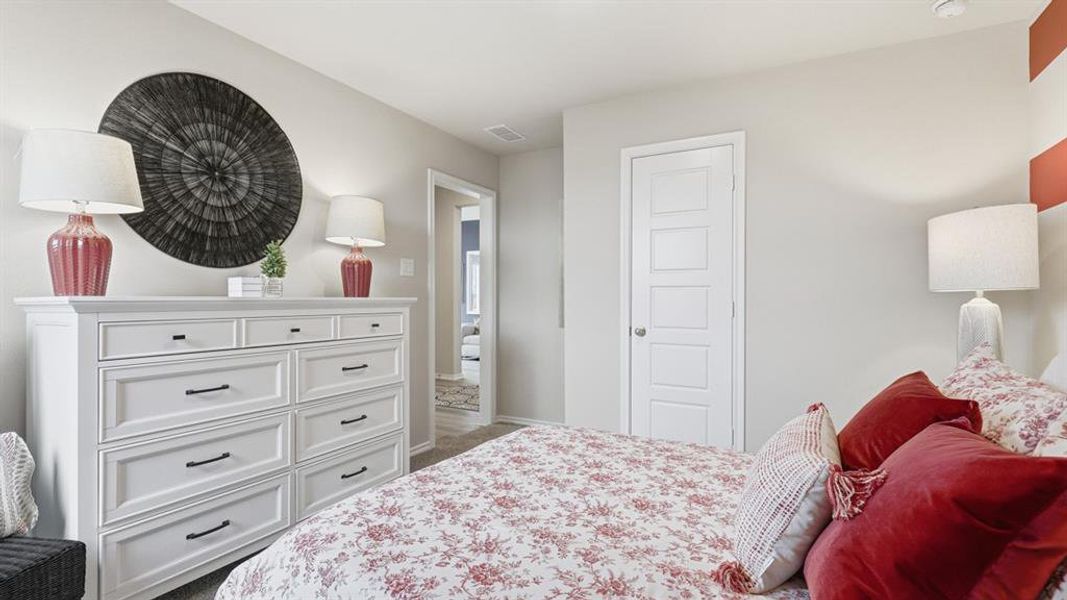 Furnished interior view inside a new home in Townes Landing, Fort Worth (Image 25). Furnished interior view inside a new home in Townes Landing, Fort Worth (Image 25).