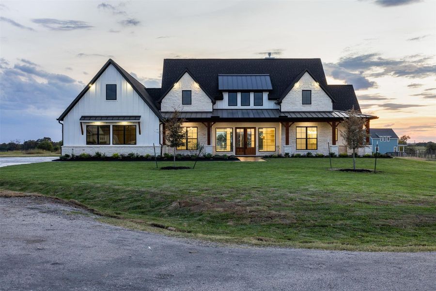 Image 33 of a home in .