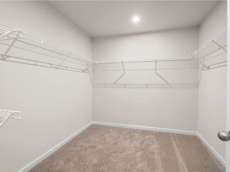 Spacious, unfurnished interior of a new home in The Village at Shallowford, Kennesaw (Image 12).