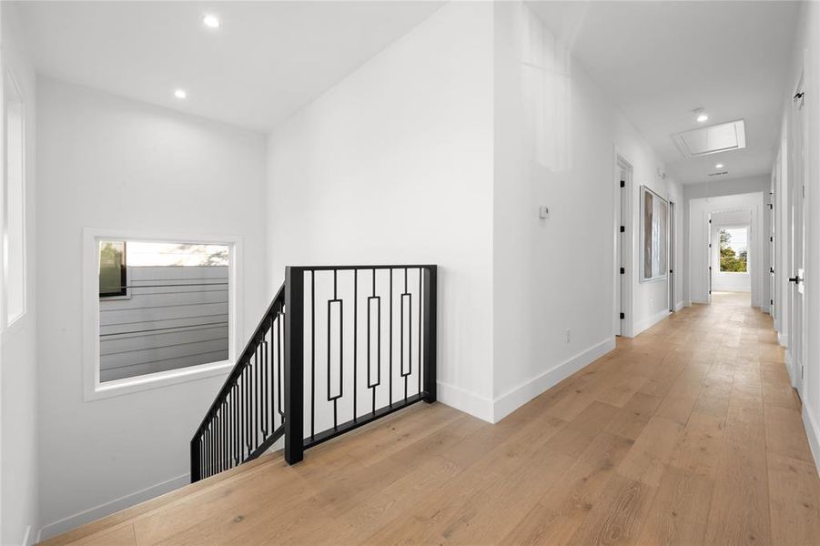 Spacious, unfurnished interior of a new home in , Dallas (Image 20).