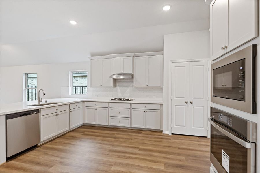 Furnished interior view inside a new home in Sunterra, Katy (Image 8). Furnished interior view inside a new home in Sunterra, Katy (Image 8).