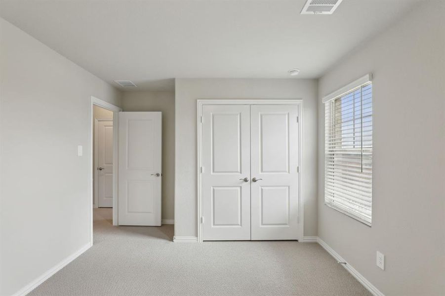 Photo is not of the actual home, but is an inspirational photo of builder’s model home and may depict options, furnishings, and/or decorator features that are not included.