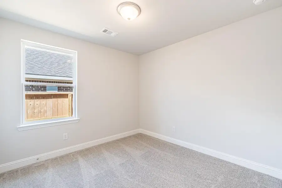 Spacious, unfurnished interior of a new home in Stonebrooke, Conroe (Image 18). Spacious, unfurnished interior of a new home in Stonebrooke, Conroe (Image 18).