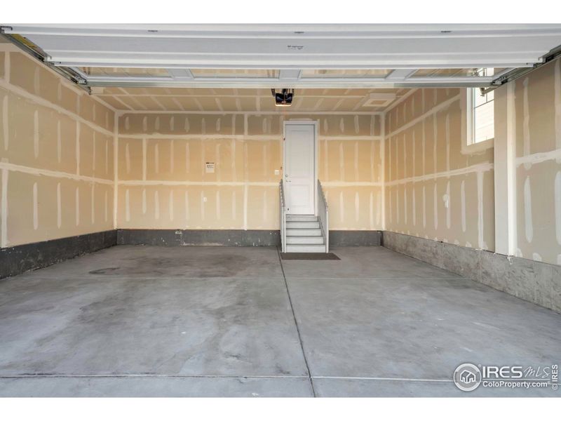 Oversized 2 car garage Oversized 2 car garage