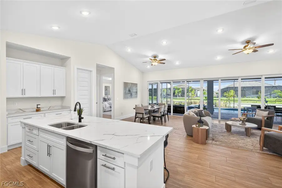 Furnished interior view inside a new home in Cape Coral, Cape Coral (Image 5).
