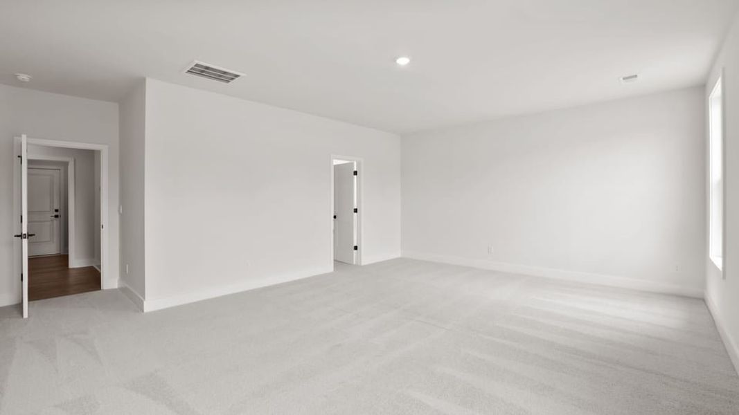 Spacious, unfurnished interior of a new home in Alder Pond, Campobello (Image 35).