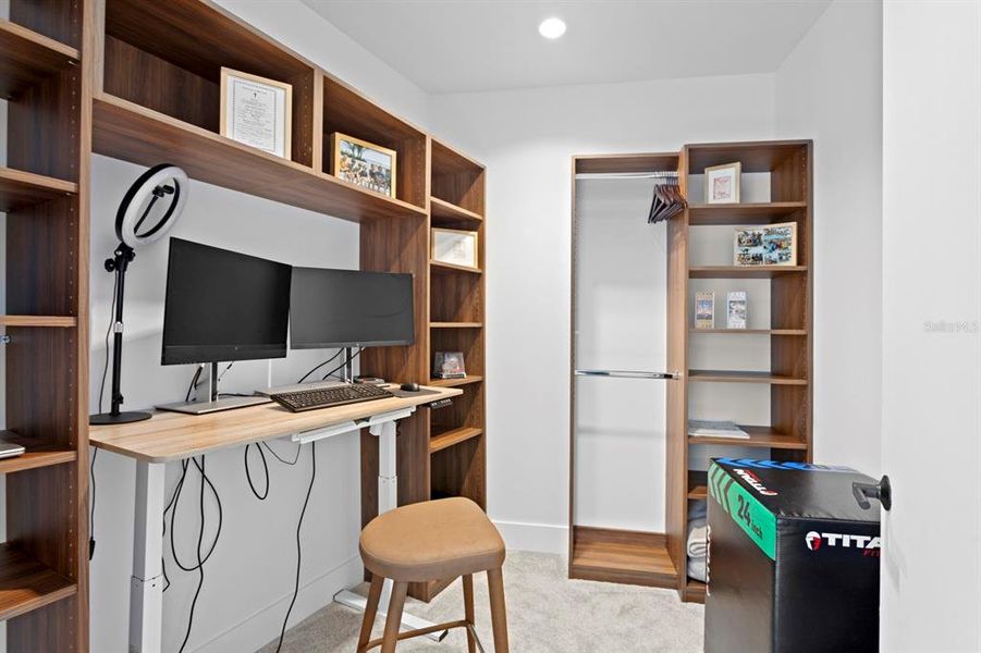 Furnished interior view inside a new home in , St. Petersburg (Image 30).