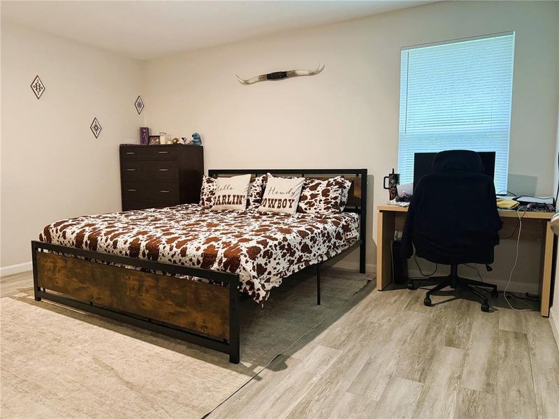 Furnished interior view inside a new home in , Jacksonville (Image 17).